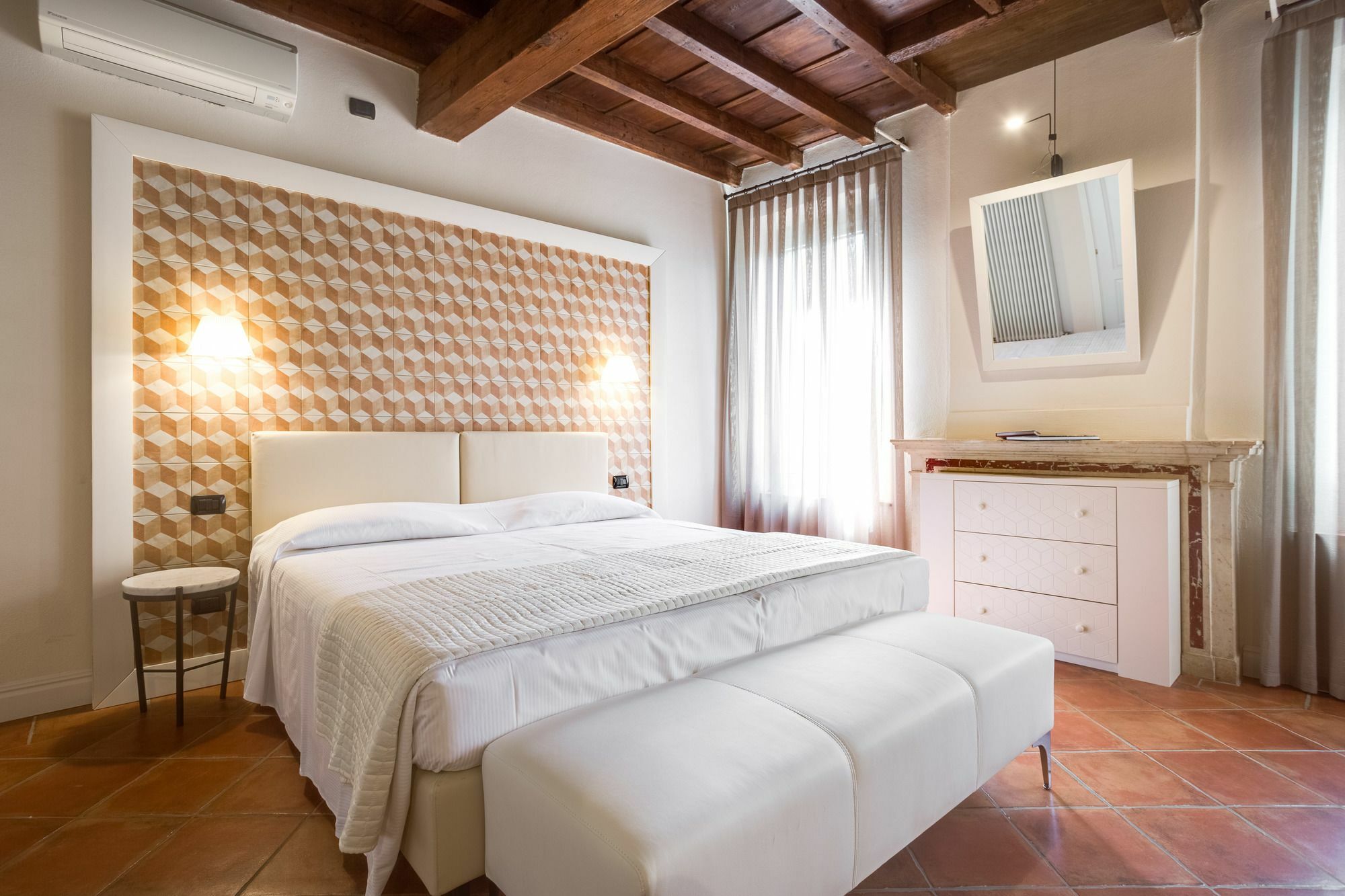 Ferrara Rooms Екстериор снимка